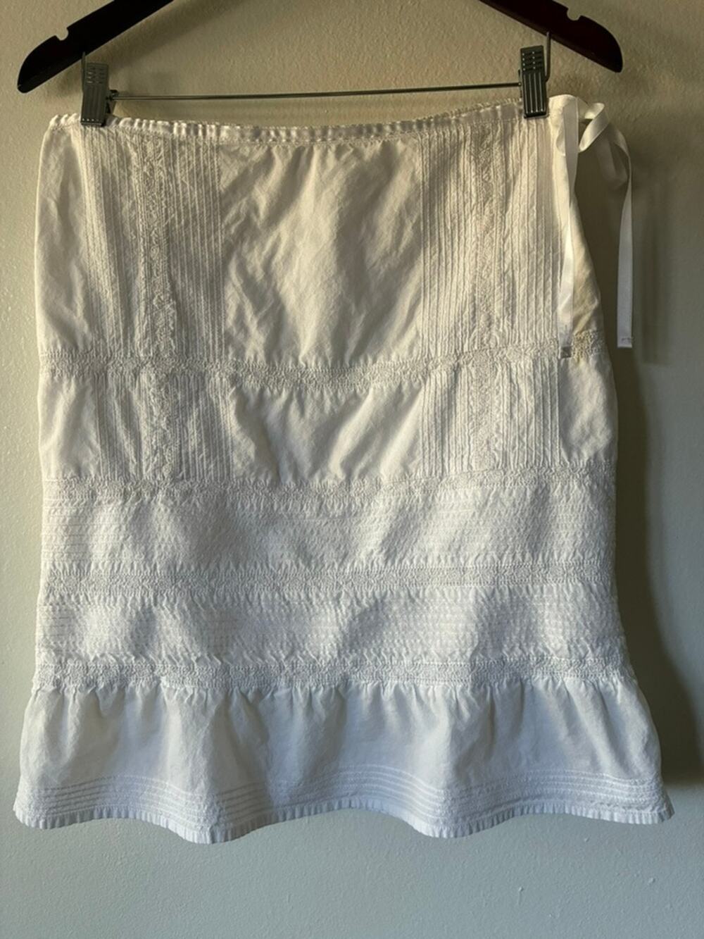 Hollister White Cotton Above Knee Skirt Womens Small Lace Trim Side Tie Y2K Boho